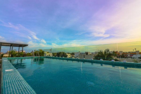 Playa 4020 Apartments with Rooftop Pool near 5th and Beach